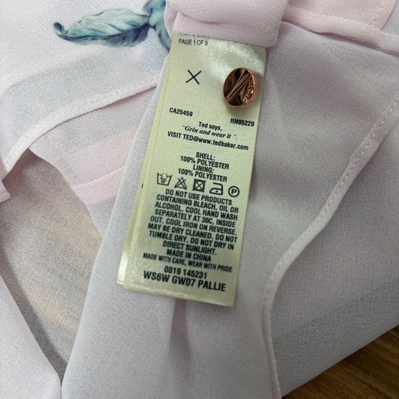 Ted Baker Women's Blouse Size 0 Floral Pink Chiffon Long Sleeve Top Chic - Picture 9 of 9